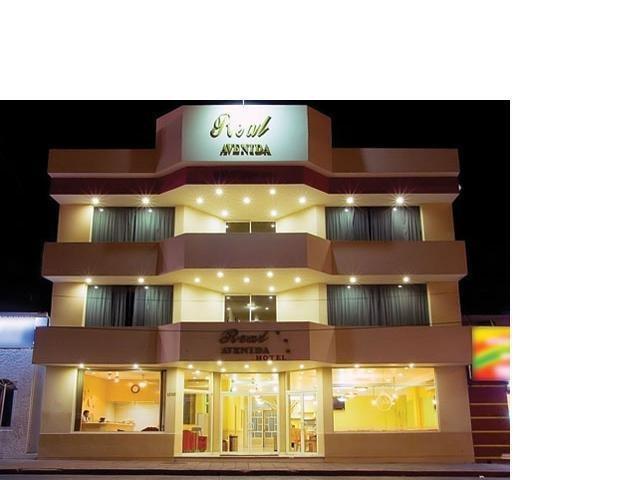 Real Avenida Hotel Тустла-Гутьеррес Экстерьер фото