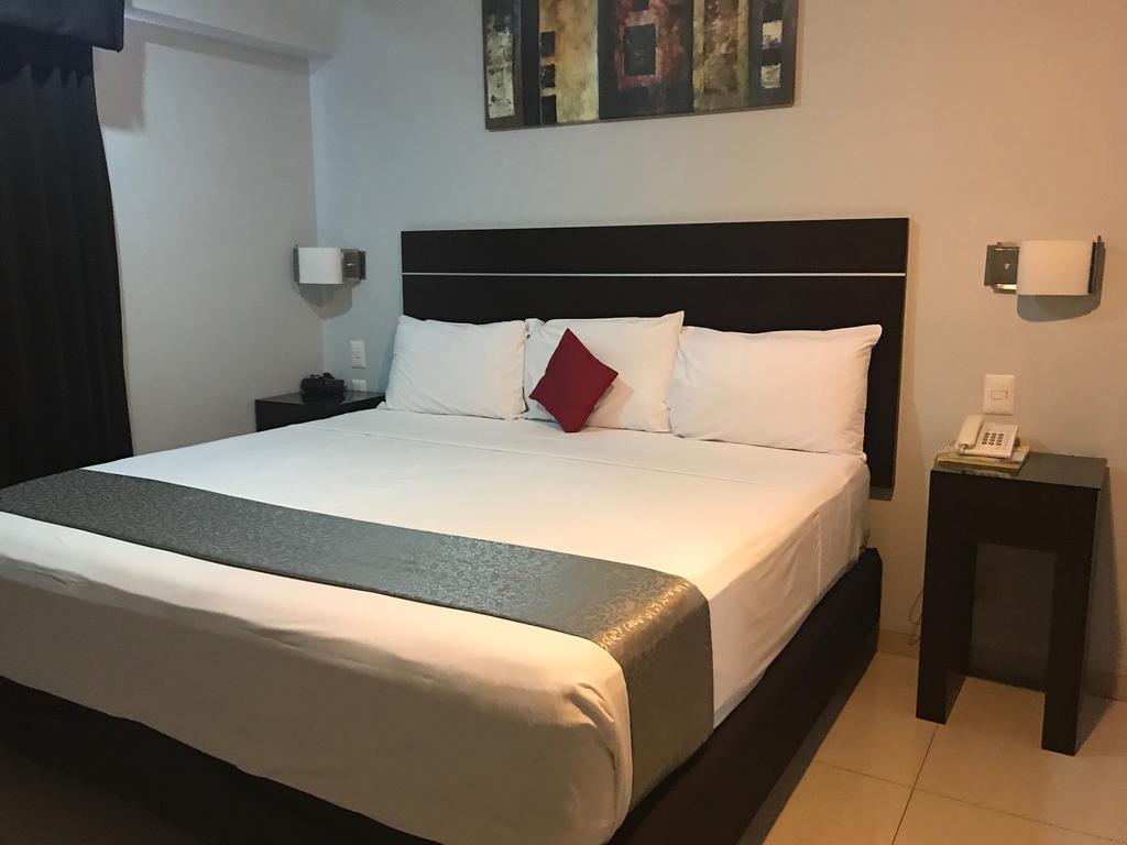 Real Avenida Hotel Тустла-Гутьеррес Экстерьер фото